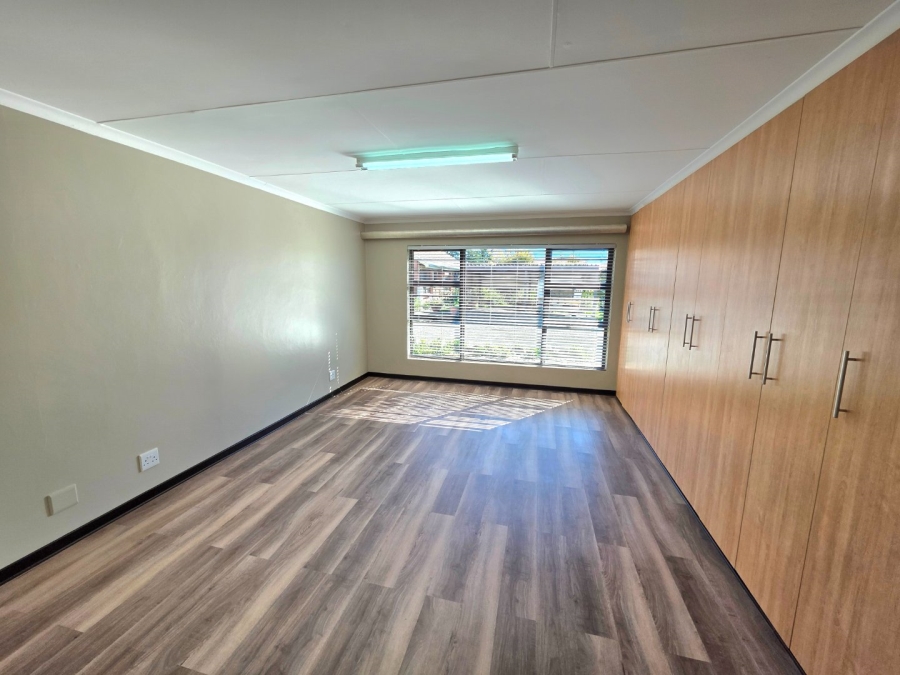 2 Bedroom Property for Sale in Eureka Free State